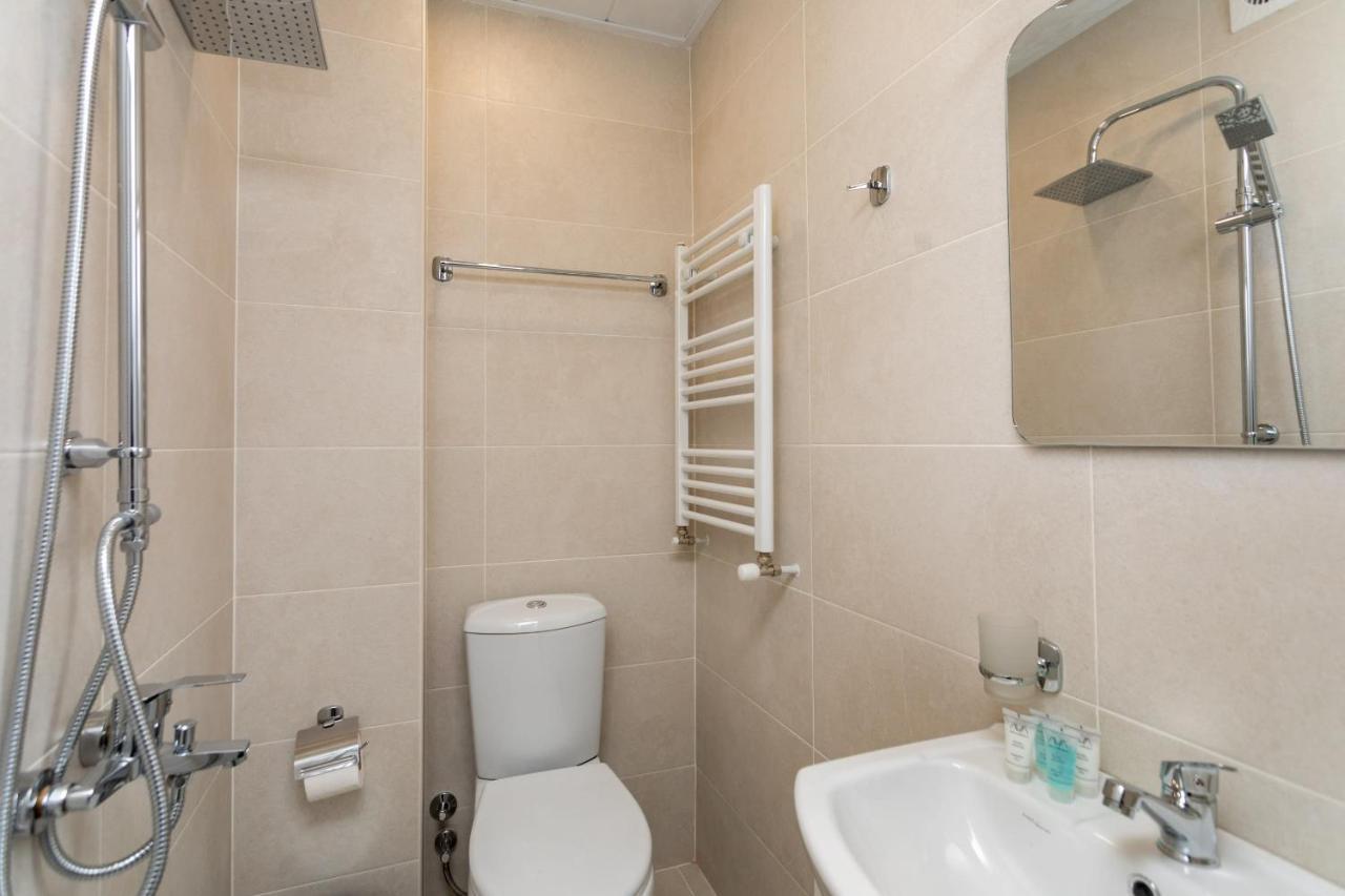 Charming 3Br Apartment In Central Tbilisi Apartment